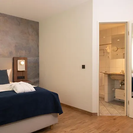 Art Hotel Aachen-3